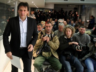 Gasiç gjatë konferencës për shtyp në Begorad. Foto: BETA. 