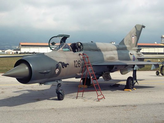 Një nga avionët kroatë MiG. Foto: Wikimedia Commons/Aldo Bidini