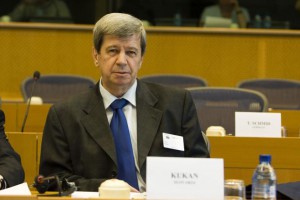 Perfaqesuesi i delegacionit parlamentar BE-Shqiperi, Eduard Kukan 