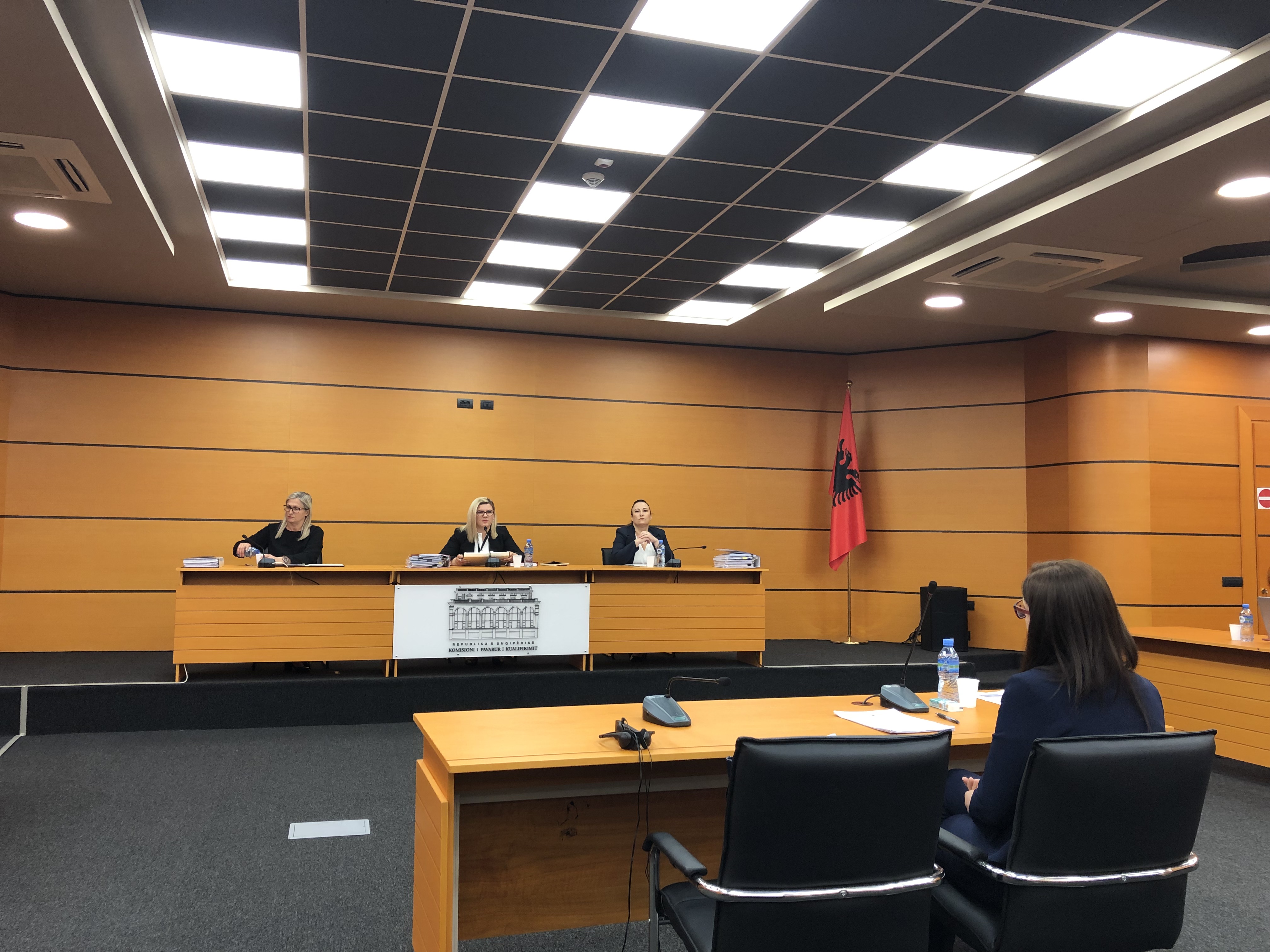 Kryetarja e Gjykates se Lushnjes, Esmeralda Çeka ne seance degjimore para Komisionit te Pavarur te Kualifikimit. Foto: Edmond Hoxhaj. 