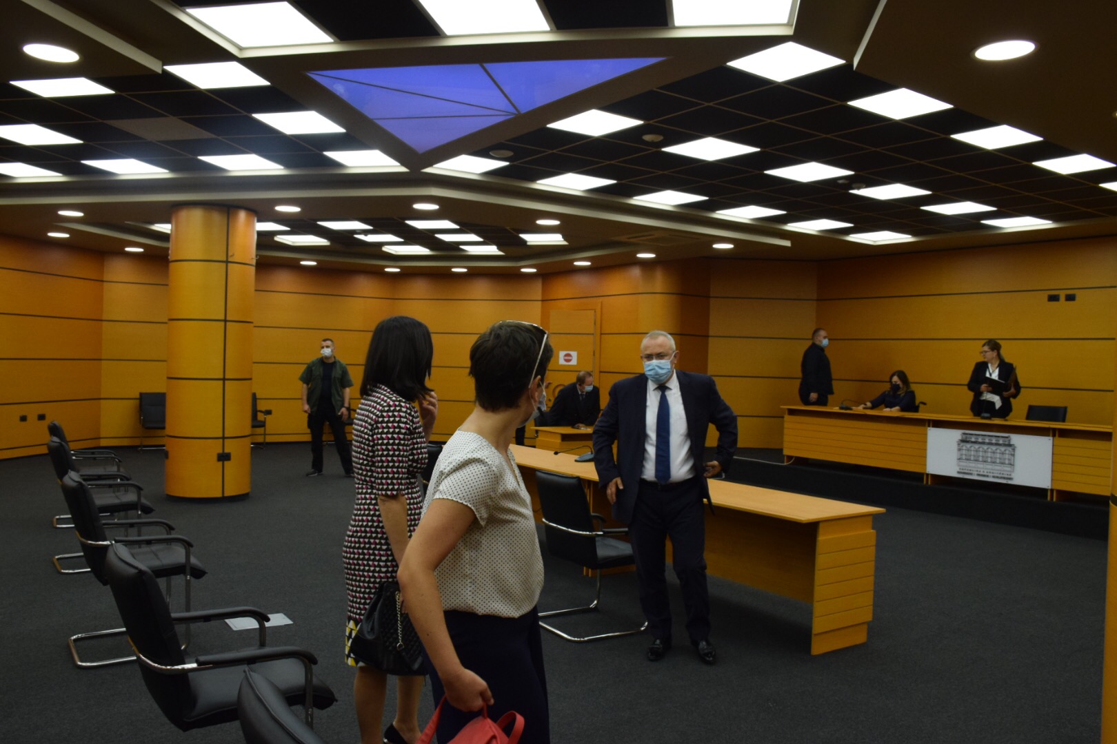 Prokurori Alket Mersini, pas vendimit të KPK për shkarkim. Foto:Edmond Hoxha/BIRN
