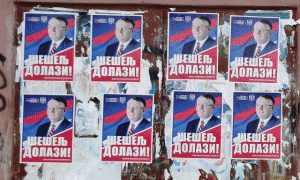 Postera në Beograd me sloganin “Shesheli po vjen”. Foto: BIRN