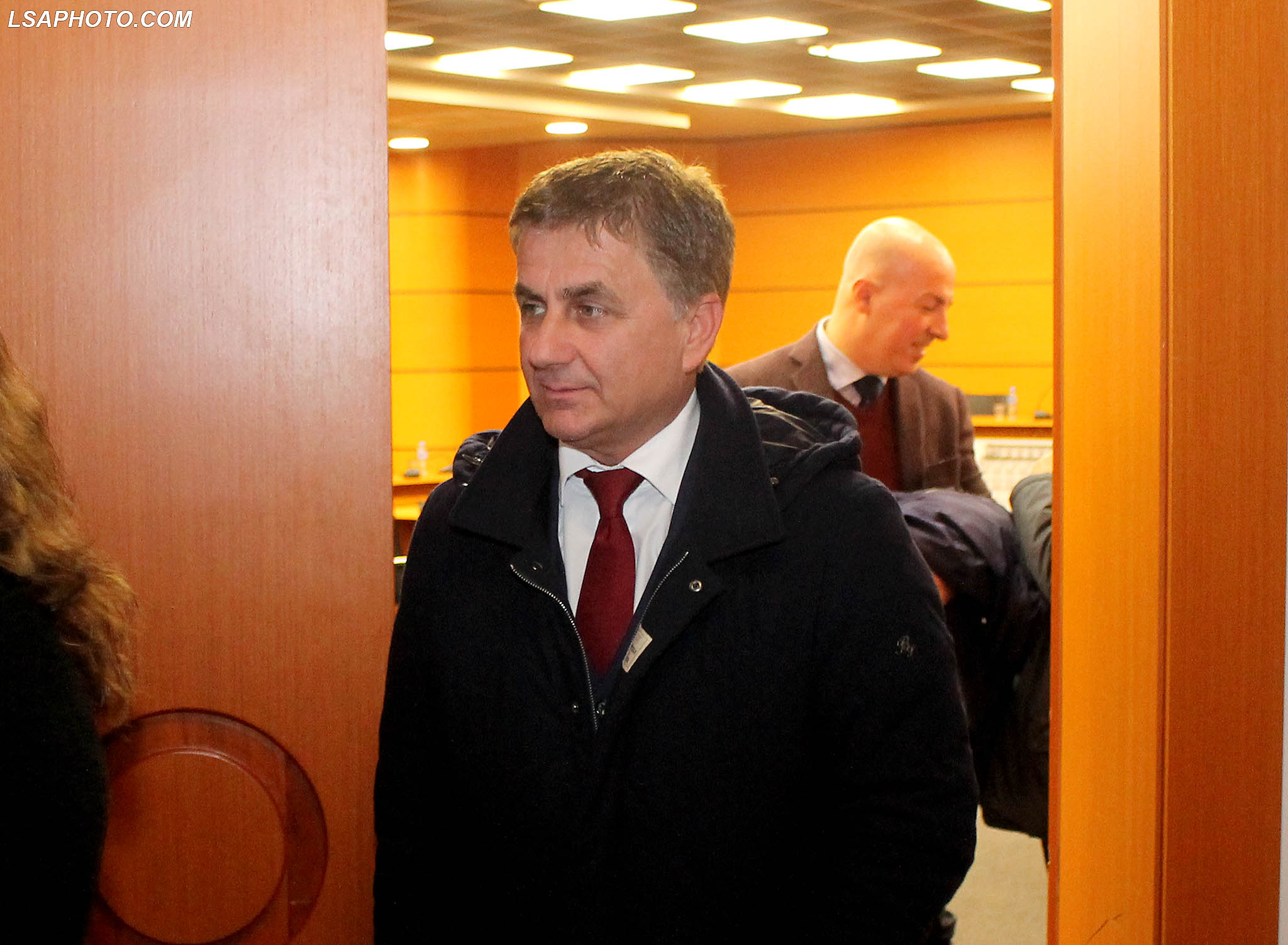 Kryetari i Gjykatës se Shkodrës, Arben Zefi, duke dalë pas një seance të Komisionit të Pavarur të Kualifikimit, KPK, | Foto nga: LSA
