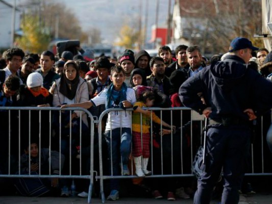 Migrantët në Ballkan. Foto: Beta/AP.