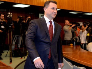 Kryeministri Gruevski nuk tha gjë për akuzat. Partia e tij e quajti liderin e opozitës kukull në duart e të huajve. Foto: Vlada.mk