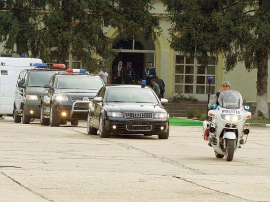 Ish zv. kryeministri rumun do të hetohet për shfrytëzim të autokolonës së tij. Foto: Facebook